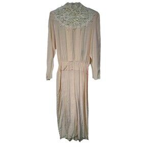 Miss Ashlee VTG Y2K Cottagecore  Pink Lace Collar Tea Dress 70s  Pearl Buttons